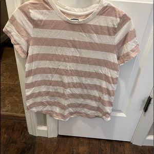 Old navy tee